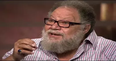 كم عمر يحيى الفخراني وديانة زوجته وأبناءه؟