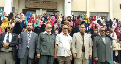 بالصور.. الدراسات الإسلامية بنات بالأزهر تتضامن مع ضحايا حادثة الواحات