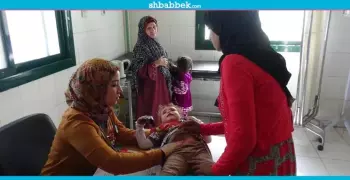 شملت 852 حالة.. جامعة المنيا تنظم قافلة طبية وبيطرية لقرية بالمحافظة