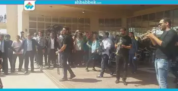 عروض موسيقية أمام وزير التعليم العالي بجامعة حلوان (صور)