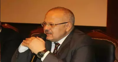 لهذا السبب.. رئيس جامعة القاهرة يغادر اجتماع وزير التعليم العالي