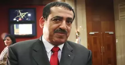 القنصل الفلسطيني من جامعة الإسكندرية: الريشة سلاح ضد الاحتلال