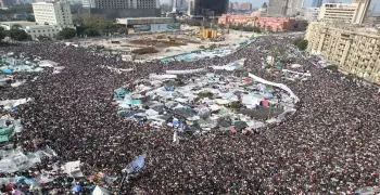 رئيس الورزاء يهنئ «السيسي» بذكرى ثورة 25 يناير