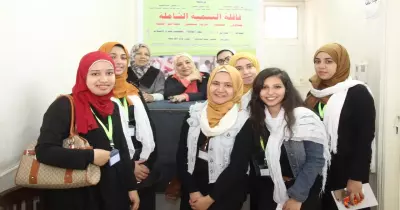 بنات عين شمس تنظم قافلة شاملة لحي حدائق القبة (صور)