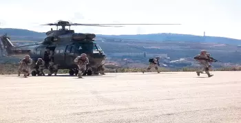 18 طيارا مصريا ينضمون لقوات الجيش السوري