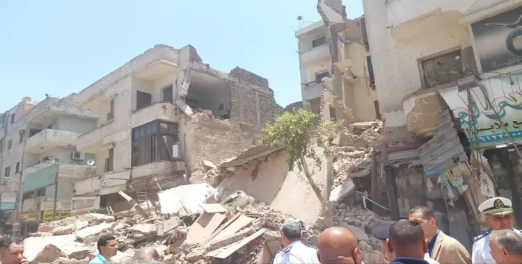  انهيار عقار شبرا مصر.. التفاصيل الكاملة للحادث 