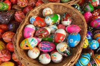 بمكونات من مطبخك.. أفكار تلوين بيض شم النسيم 2026 خطوة بخطوة