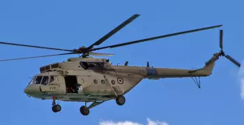 شاهد طائرات عسكرية مصرية أثناء إخماد حرائق إسرائيل