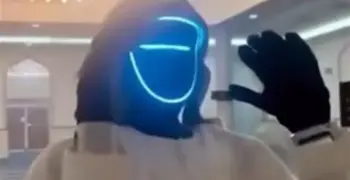 في الإمارات.. روبوت يرفع الأذان بدلا عن المؤذن