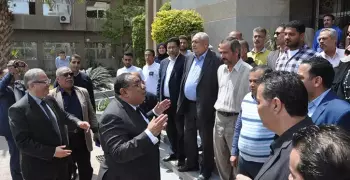 جامعة حلوان تحشد الموظفين والطلاب للتصويت على تعديل الدستور