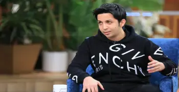 من هو هشام جمال زوج ليلى أحمد زاهر؟