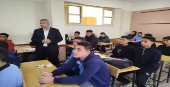 مشاجرة بين معلم وطالب بمدرسة منيا القمح الصناعية تثير الجدل