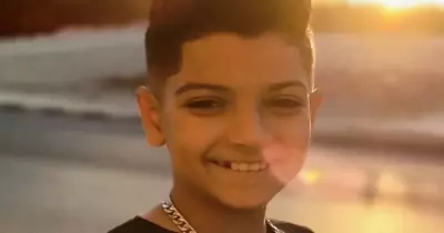 من هو الطفل محمد أسامة صاحب أغنية الغزالة رايقة في فيلم من أجل زيكو؟