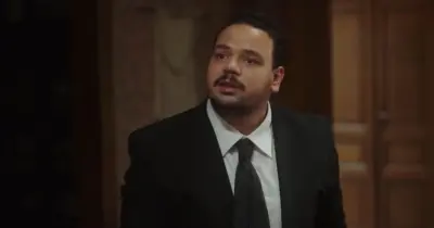 قصة مسلسل هي كيميا.. صدمة الجنازة ولغز الأخ المجهول