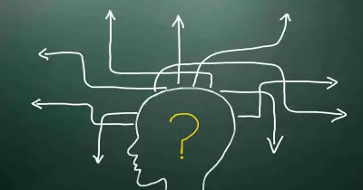 يمكن تقسيم القرارات لنوعين: القرارات الإدارية، وقرارات الحياة العامة.. صواب أم خطأ؟