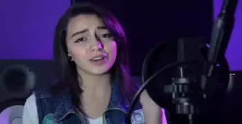 زينب حسن تُسجل «نفس الحنين».. وتكشف عن طبيعة علاقتها بـ«تامر حسني»