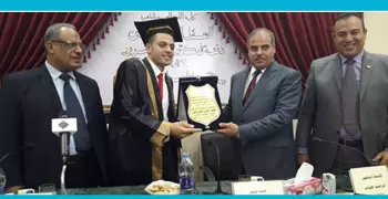 كلية اللغة العربية بجامعة الأزهر تحتفل بعيد الخريجين الأول (صور)