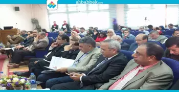 رئيس تحرير الشروق: «الأزمة الاقتصادية تعجل باختفاء الصحف الورقية»