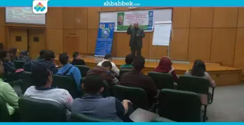 صور| ورشة تدريبية لطلاب جامعة أسيوط عن «البرمجة اللغوية العصبية»