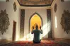 من ثمرات المحافظة على دعاء الخروج من المنزل: حفظ الله للعبد، تأدية واجب، أمن عقاب الله