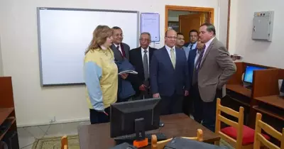 جامعة سوهاج تستعد لتطبيق الاختبارات الإلكترونية