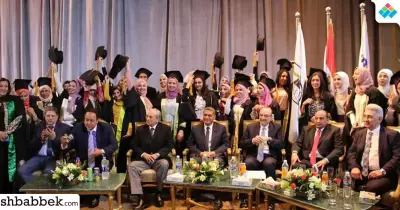 جامعة بني سويف تحتفل بتخريج أول دفعة من طلاب كلية الإعلام (صور)
