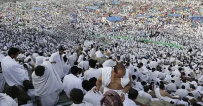 بث مباشر للحجاج الآن.. الدعاء يملأ الأجواء في عرفة 2026