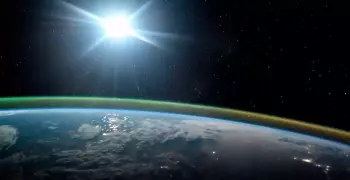 العالم ينتظر ظاهرة فلكية نادرة 11 نوفمبر.. تحذيرات من الخبراء للمواطنين