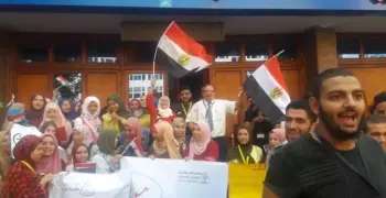 كلية الآداب جامعة المنوفية تنظم وقفة «لا للإرهاب»