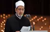 حقيقة ارتباط اسم الشيخ أحمد الطيب بمنشورات العزاء.. من توفى؟