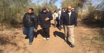 رئيس جامعة المنيا يتفقد إنتاج مركز البحوث والدراسات الزراعية