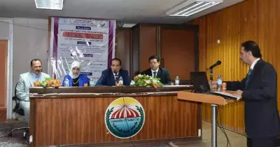 محافظ الدقهلية يناقش رسالة دكتوراه بجامعة مدينة السادات