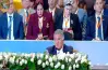 «اللي بيشتكي بيداري خيبته».. حسن علام يكشف متوسط الأجور في شركته خلال منتدى مصر 2026