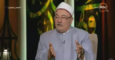 خالد الجندي: ترديد هذا الدعاء 3 مرات يحمي من فيروس كورونا (فيديو)