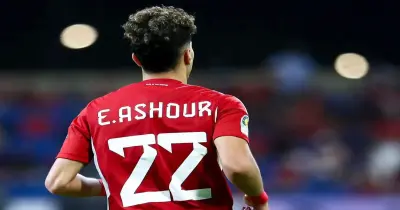 «ببوس الدبلة إجباري».. إمام عاشور يكشف سر احتفاله الشهير مع منتخب مصر (فيديو)