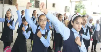 تبدأ من 100 جنيه.. أسعار الزي المدرس بمعارض أهلاً مدارس 2025