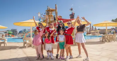 حفلات رأس السنة 2026 في الغردقة.. على رأسهم حكيم وأبو