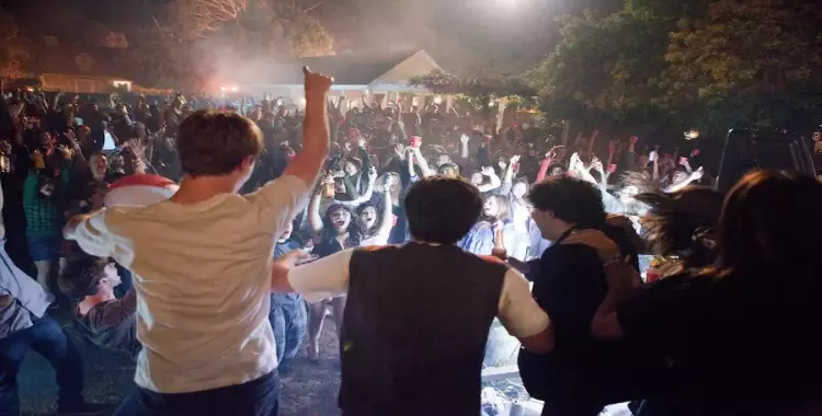  فيلم السهرة.. كوميديا في « Project X» 