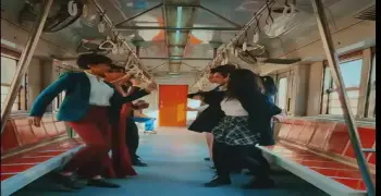 فيديو رقص الفتيات في المترو على أنغام الحلوة دي بعد القبض على فتاتين