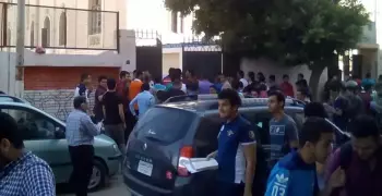طالب ثانوية عامة يسقط من أعلى سور مدرسة في البحيرة.. النيابة تباشر التحقيق