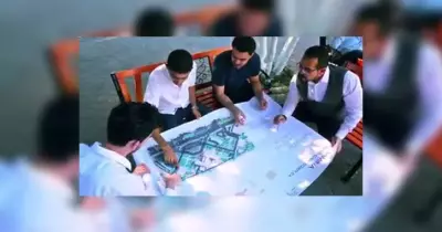 طلاب كلية الهندسة بغزة يحتفلون بتخرجهم على ألحان «سبيستون»