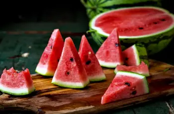 لماذا وصل سعر كيلو البطيخ لـ 250 جنيه؟.. مركز البحوث الزراعية يوضح