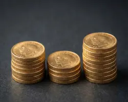سعر الجنيه الذهب اليوم الإثنين 4 مايو 2026.. تشتري ولا تبيع؟