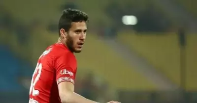 رمضان صبحي يفتتح أهداف الأهلي في الدوري أمام سموحة (فيديو)