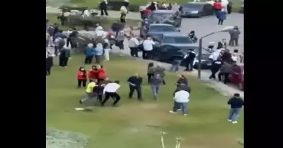 شاهد تسرب غاز بالقرية الذكية وإخلاء مباني وإصابة الموظفين باختناق «فيديو»