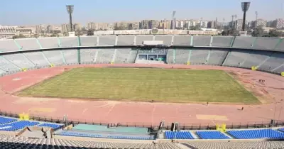 غرق ستاد القاهرة بمياه الأمطار قبل مباراة الزمالك والأهلي