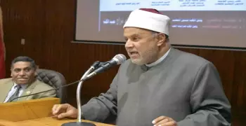 نائب رئيس جامعة الأزهر يشرح للطلاب أهمية التعديلات الدستورية ويستعرض إنجازات السيسي