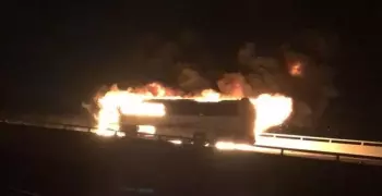 مصرع وإصابة 35 معتمرا في حادث مروع بالسعودية (صور)
