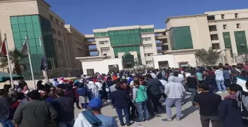 تظاهر طلاب جامعة النهضة: مستمرون حتى تحقيق مطالبنا (صور)