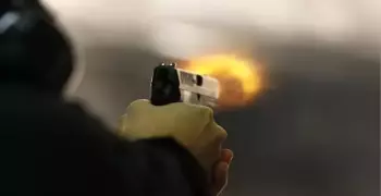 وقف لحراسة مرمى فريقه فتلقى رصاصة في رأسه.. قصة السقوط الغامض لـ«عمار»